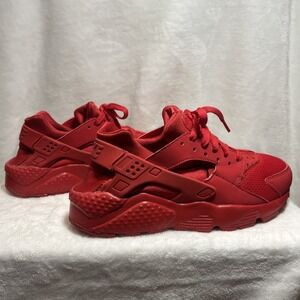 Nike Air Huarache Triple Red Gym Red Sneakers Youth 4.5Y Women's 6 Red Shoes